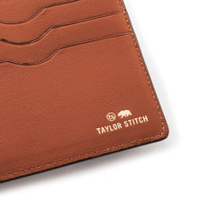 Load image into Gallery viewer, The Minimalist Billfold Wallet in Navy
